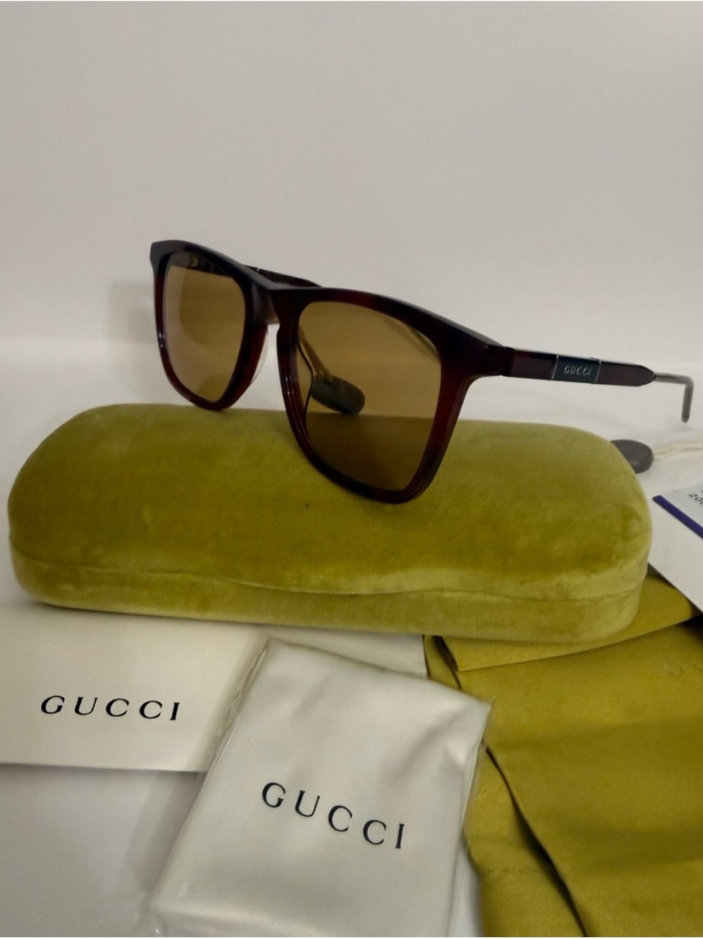 NWT $812 GUCCI  Brown Square Sunglasses GG0843S 003 Unisex